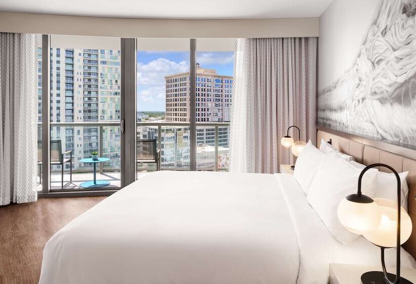 Люкс, Hyatt Centric Las Olas Fort Lauderdale