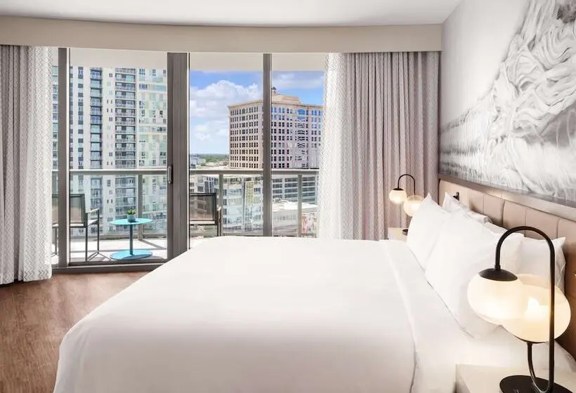 スイート, Hyatt Centric Las Olas Fort Lauderdale