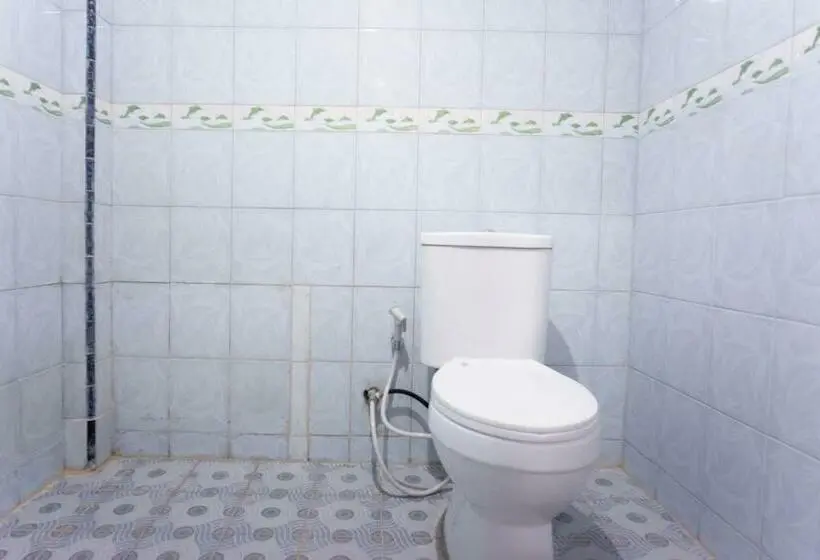 اتاق استاندارد, Oyo 2180 Vina Vira