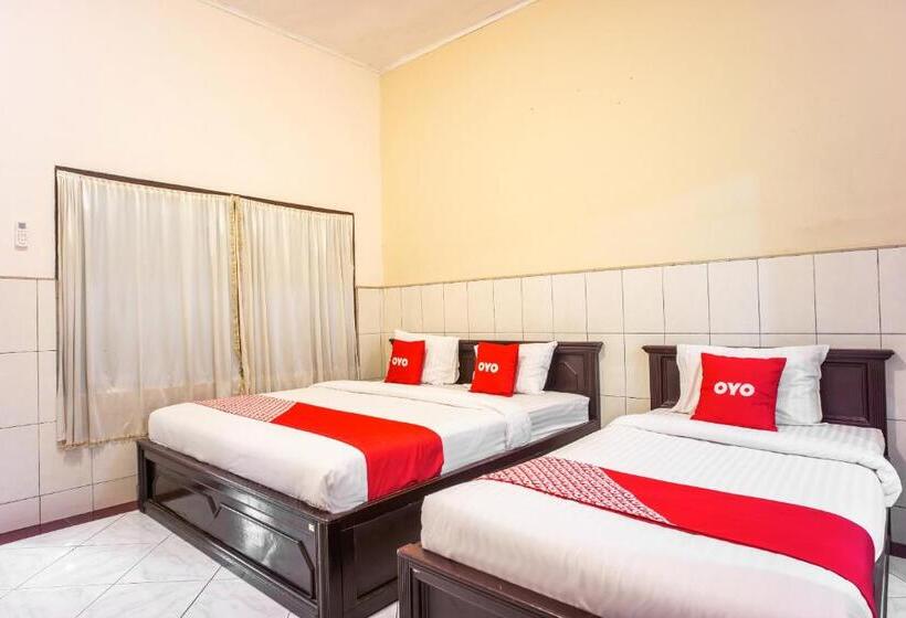 جناح سوبيريور, Oyo 2180 Vina Vira