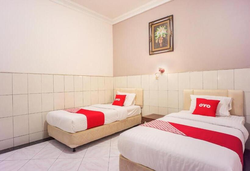 غرفة ديلوكس, Oyo 2180 Vina Vira