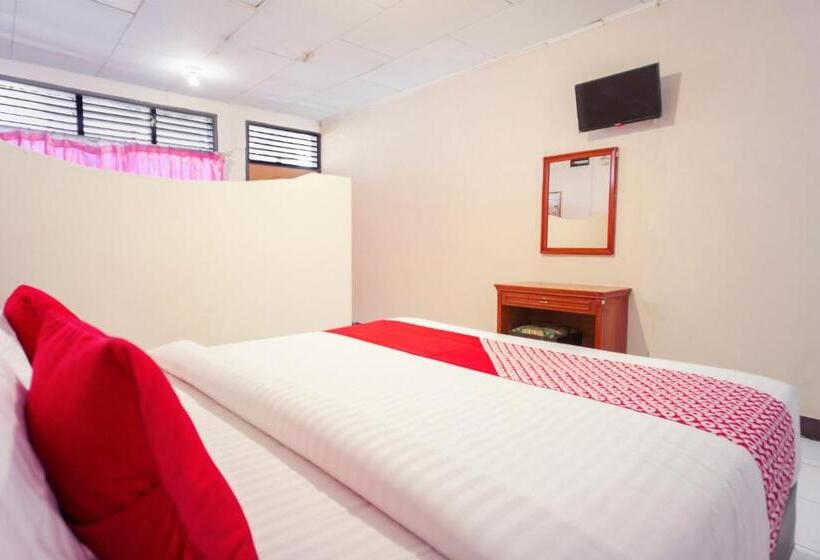 اتاق لوکس, Oyo 2180 Vina Vira