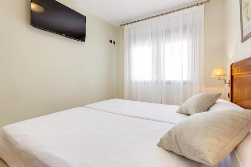 جناح سوبيريور, Oyo 2180 Vina Vira