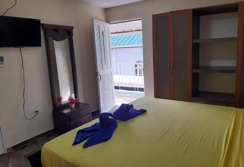 استودیوی استاندارد, Apartamento Turistico Eisamar