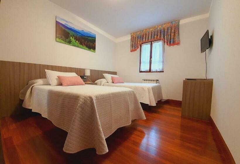 اتاق استاندارد با سرویس بهداشتی مشترک, Astei Nekazalturismoa