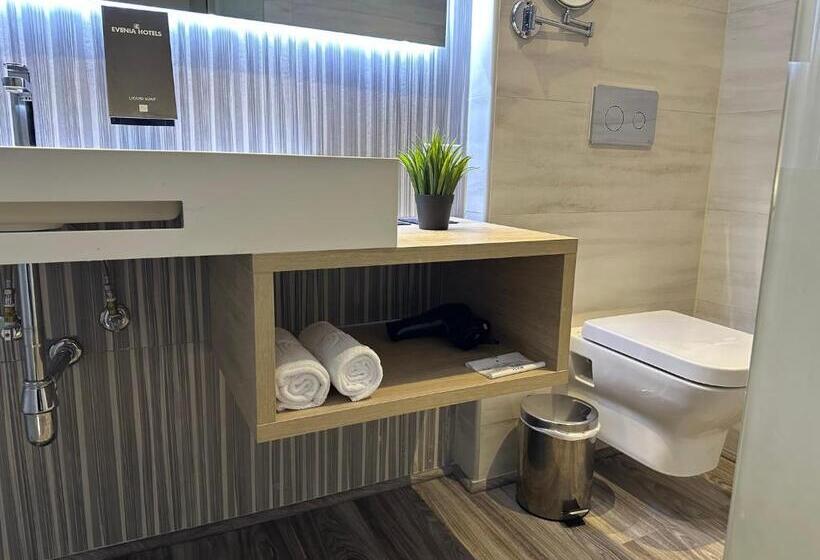 Полулюкс, Gran Evenia Panama