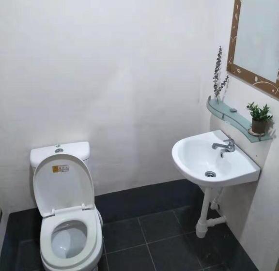 غرفة ديلوكس رباعية, Motel Kampung Kuah