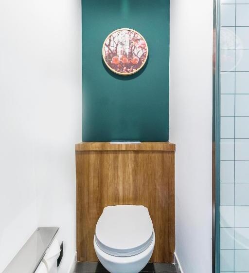 Suit Deluxe, Campanile Shanghai Huaihai