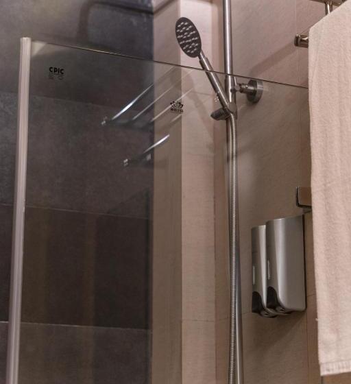 Студия Стандарт, Felicity Island