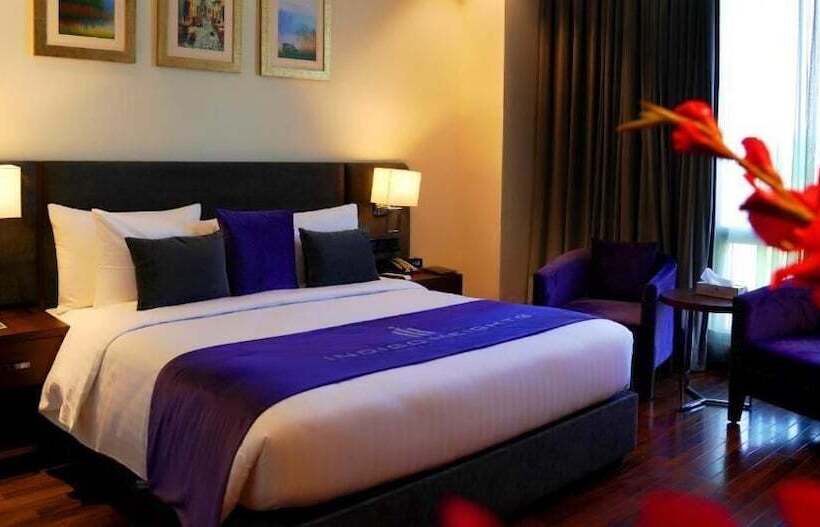 اتاق لوکس یک تخته, Indigo Heights Hotel & Suites