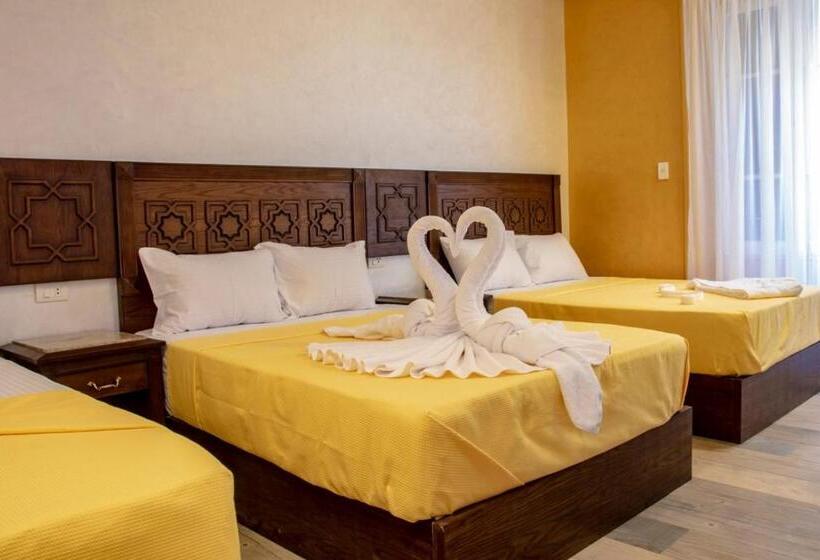 اتاق لوکس چهار تخته, The Location