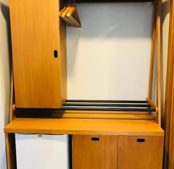 Economy Triple Room, Barkod Otel