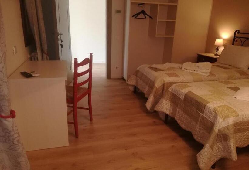 غرفة ديلوكس, La Libellula