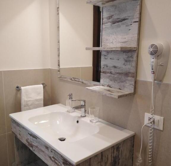 غرفة ديلوكس مطلّة علي الحديقة, La Libellula