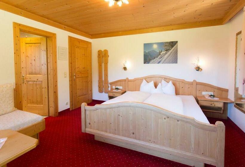 اتاق استاندارد با بالکن, Landhaus Zauser