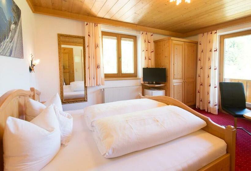 اتاق استاندارد با بالکن, Landhaus Zauser