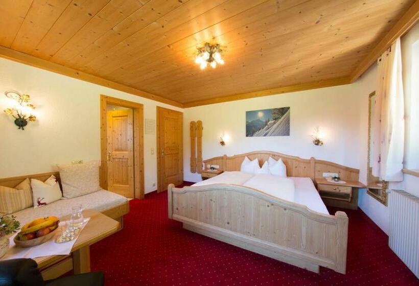 Standard Room with Balcony, Landhaus Zauser