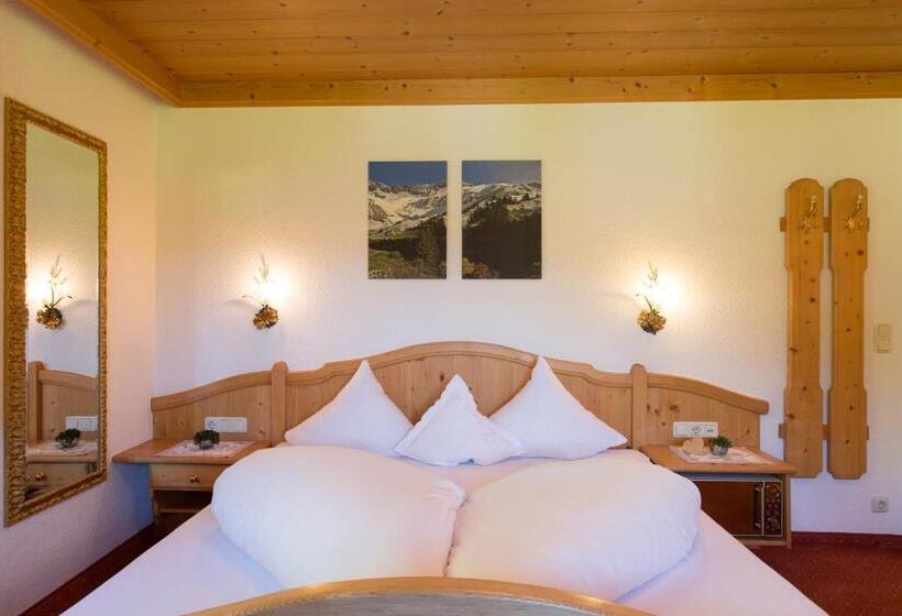 استودیو استاندارد با بالکن, Landhaus Zauser