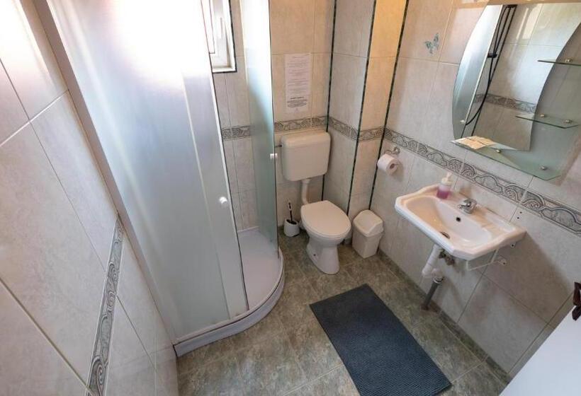 스탠다드 트리플 발코니 룸, Top Mountain