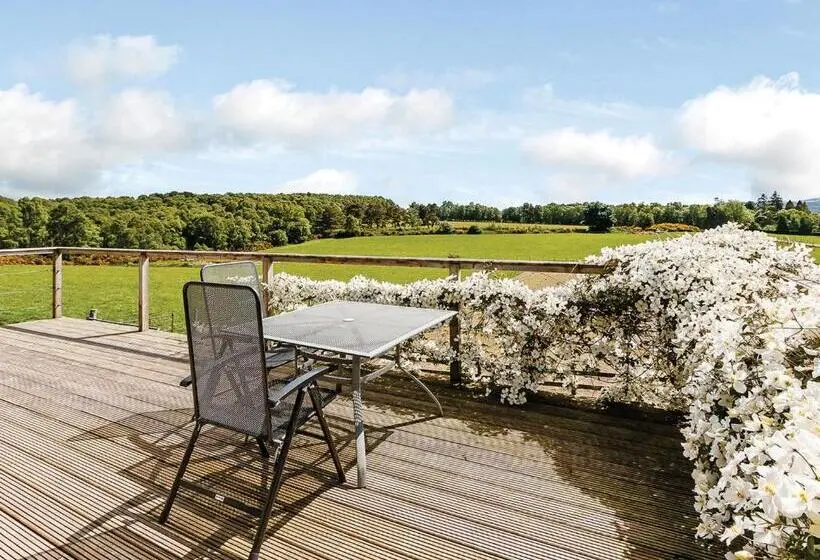 Talo 1 Makuuhuone, Kessock Highland Lodges