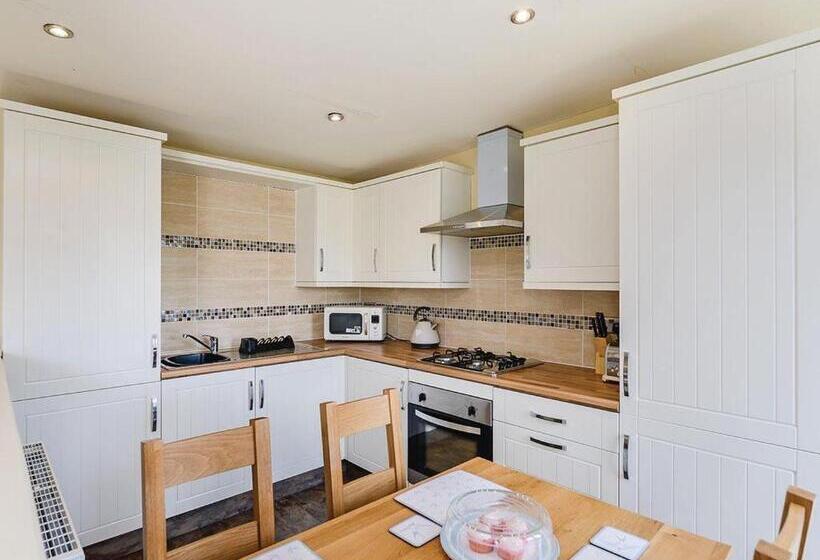 خانه 1 خوابه, Pickering Lodges