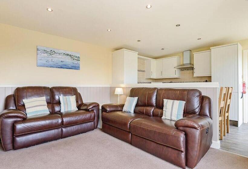 خانه 2 خوابه, Pickering Lodges