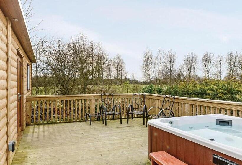 خانه 2 خوابه, Pickering Lodges