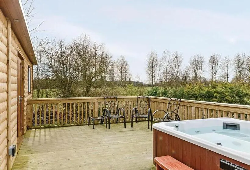 ２ベッドルームハウス, Pickering Lodges