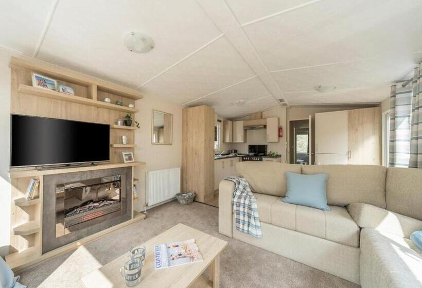 בית, חדר שינה 1, Riverside Holidays