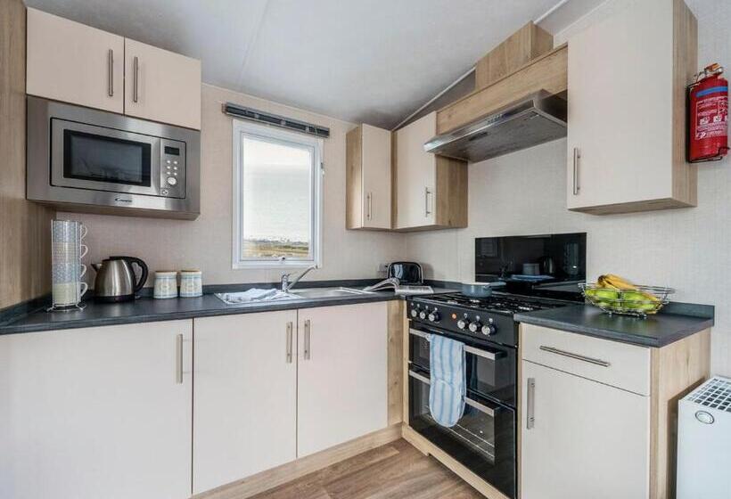 בית, חדר שינה 1, Riverside Holidays