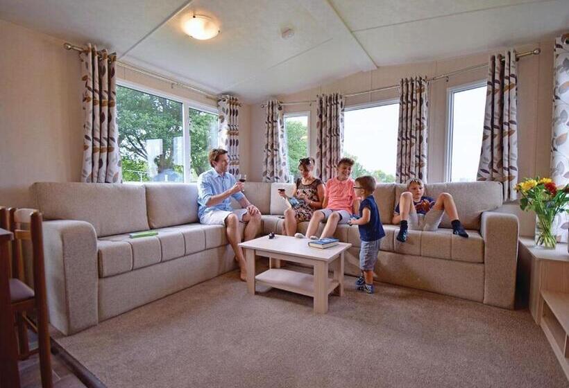 בית, חדר שינה 1, Riverside Holidays