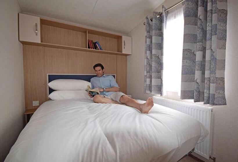 בית, חדר שינה 1, Riverside Holidays