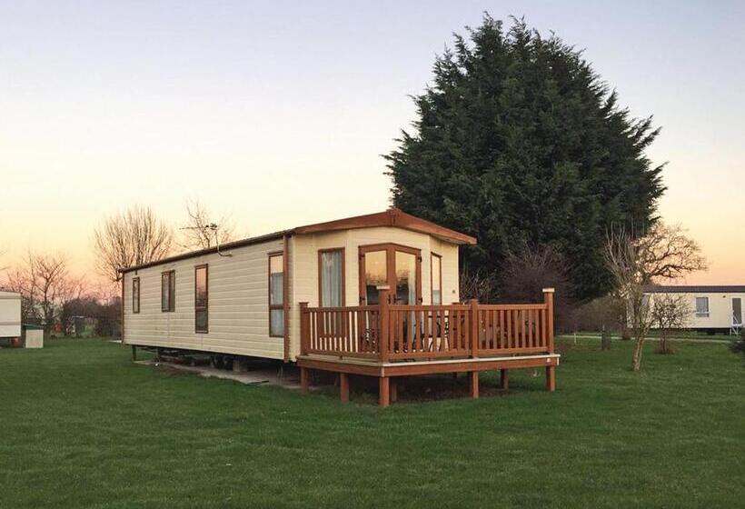 Дом 2 Спальни, Tollerton Holiday Park
