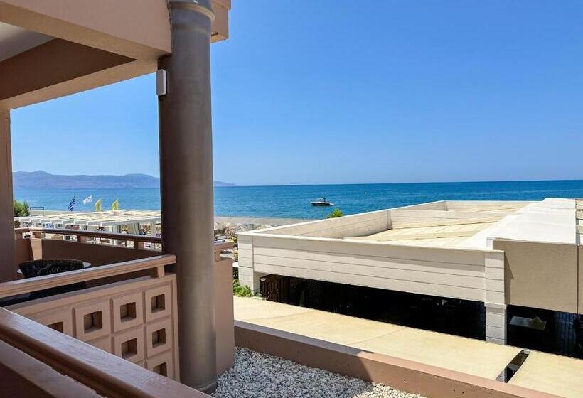 带海景的标准工作室, Ariadne Beach