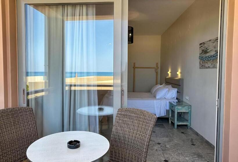 带海景的标准工作室, Ariadne Beach