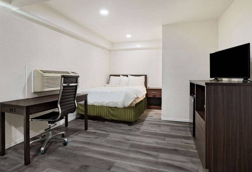 غرفة قياسية, Econo Lodge