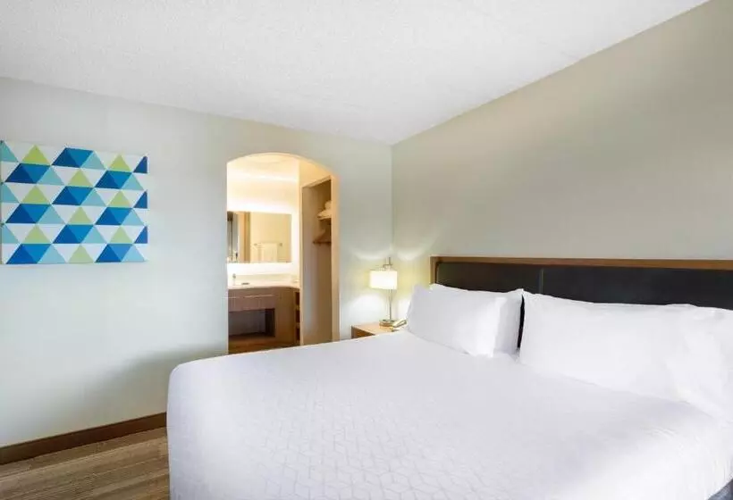 キングサイズベッドのスイートルーム, Holiday Inn Express Hotel & Suites King Of Prussia, An Ihg