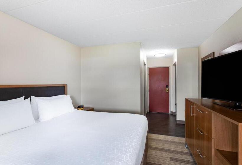 带大床的标准间, Holiday Inn Express Hotel & Suites King Of Prussia, An Ihg
