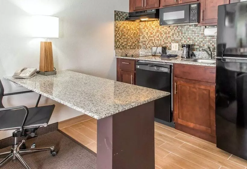 スイート, Mainstay Suites Pittsburgh Airport