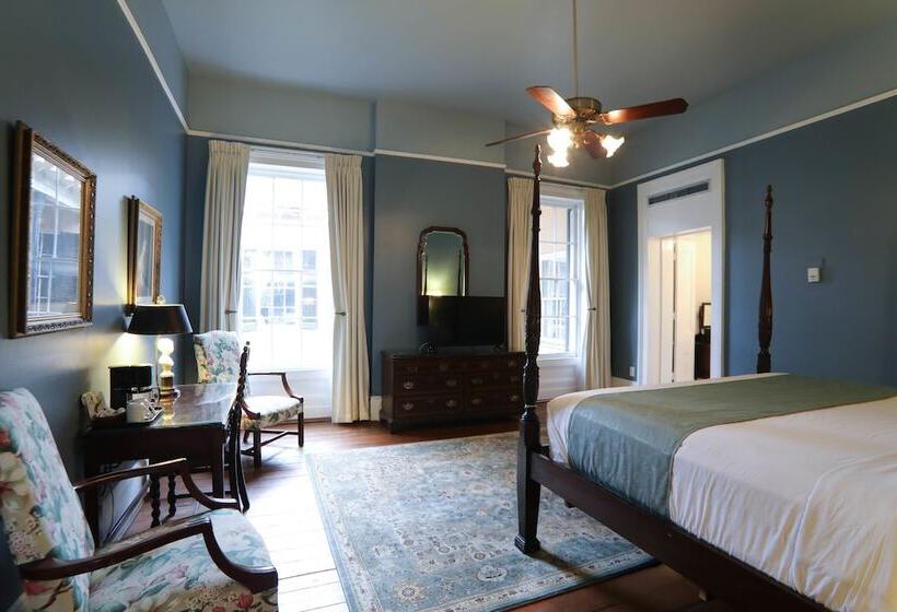 标准间, Malaga Inn