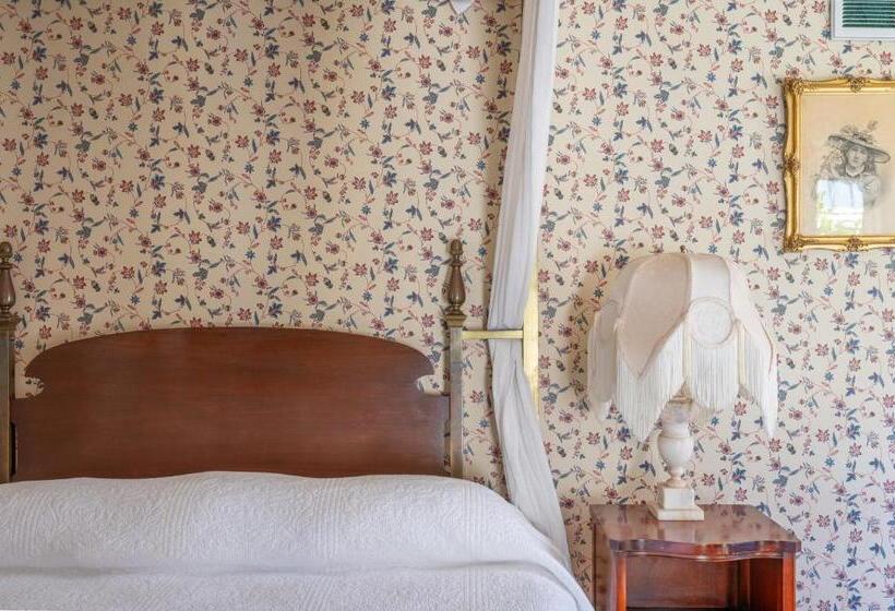 غرفة بريميوم, Martine Inn