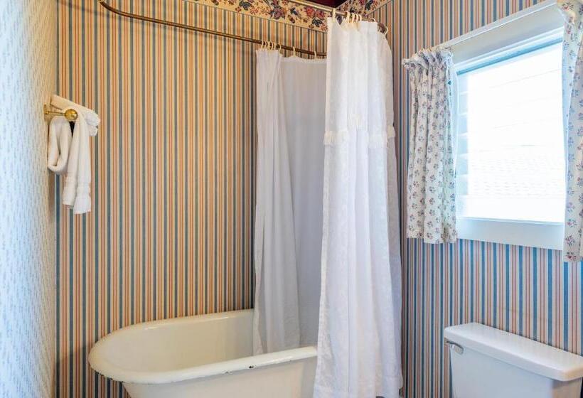 غرفة بريميوم, Martine Inn