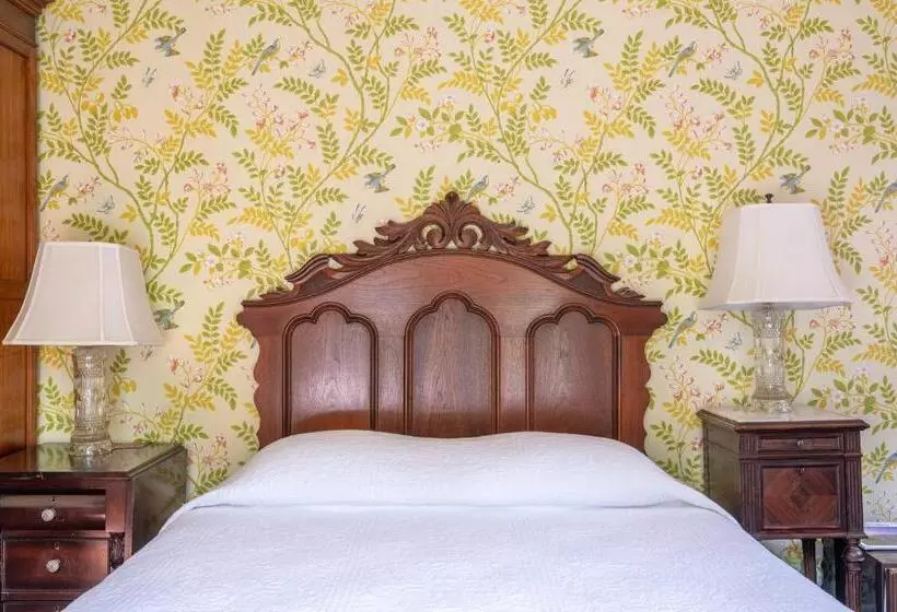 ガーデンビュースタンダードルーム, Martine Inn