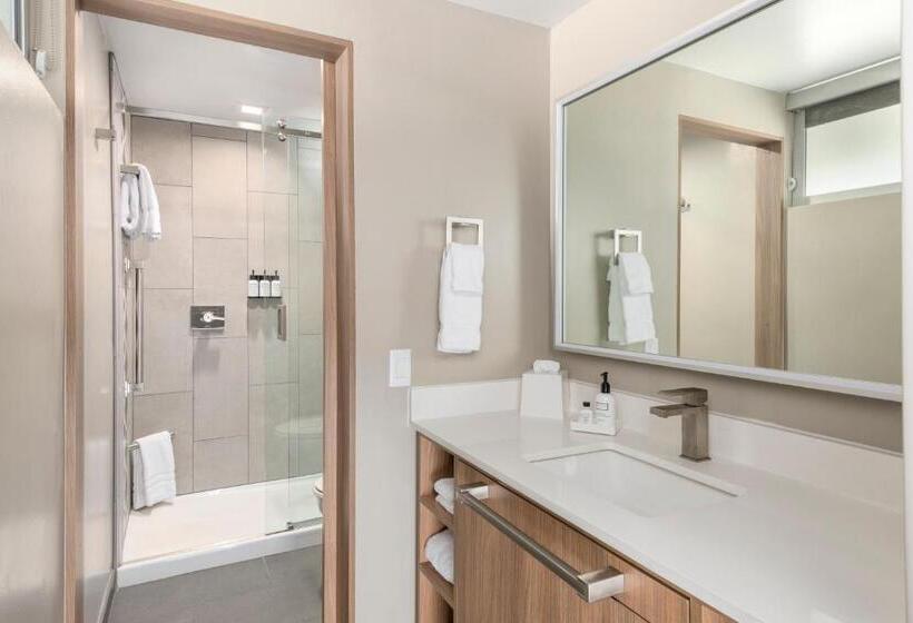 스탠다드 룸 킹사이즈 침대, Matterhorn Inn