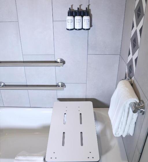 장애인을 위한 킹사이즈 침대 스탠다드 룸, Matterhorn Inn