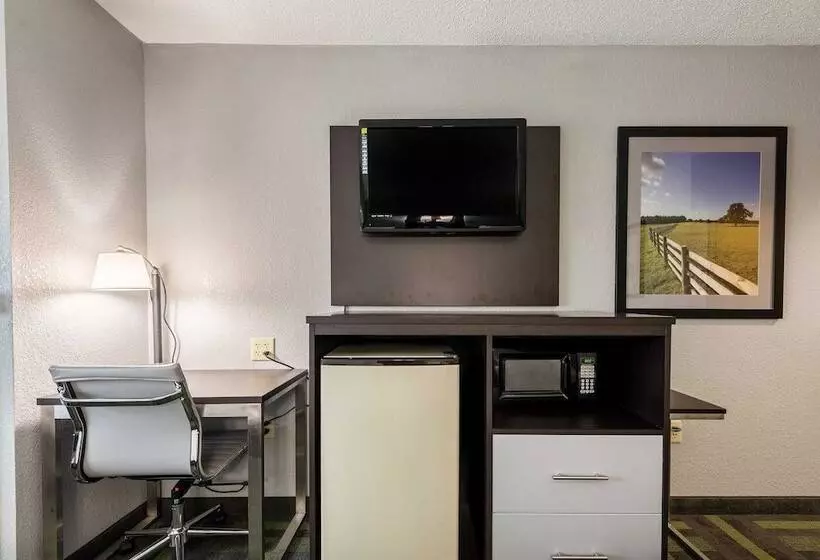 ２ダブルベッドのスタンダードルーム, Quality Inn Grove City  Columbus South