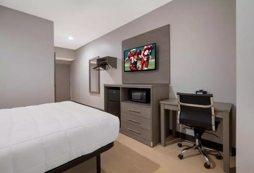 障害者適応デラックスルーム, Red Roof Inn Sulphur