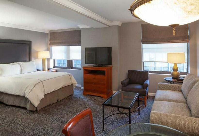 初级行政套房, The Manhattan Club