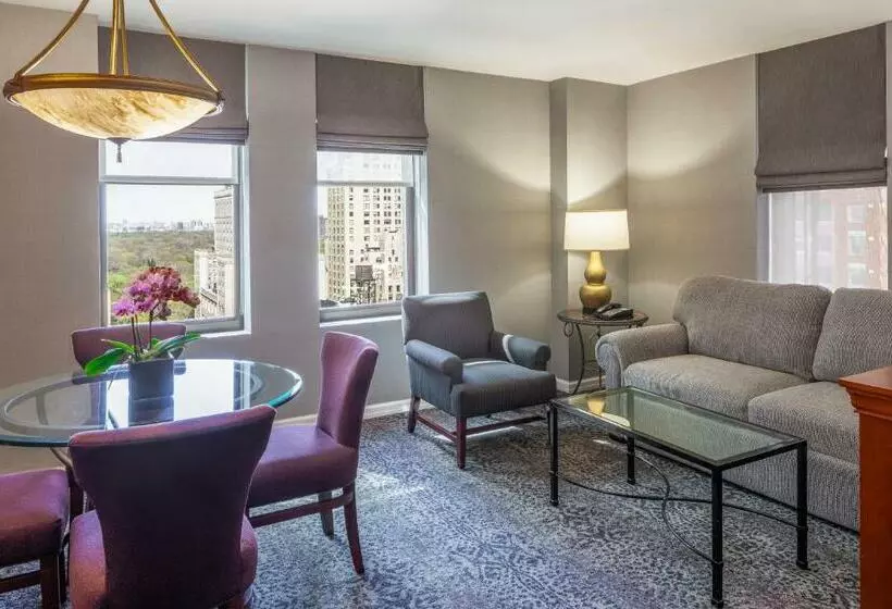 Sviitti, The Manhattan Club