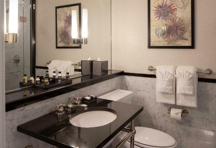 套房, The Manhattan Club